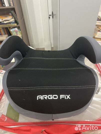 Автокресло бустер isofix