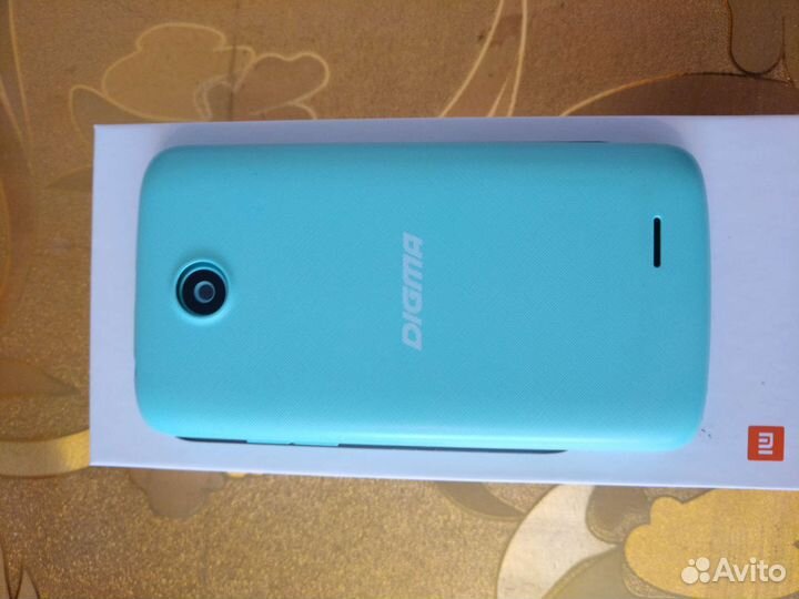 Телефон digma
