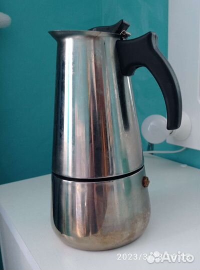 Гейзерная кофеварка