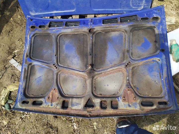 Капот ваз 2106