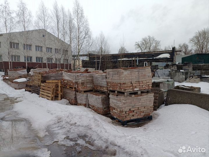 Кирпич красный бу