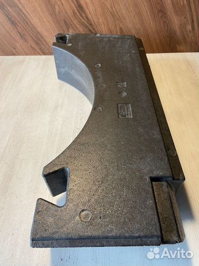 Ящик под инстумент правый Volkswagen Tiguan