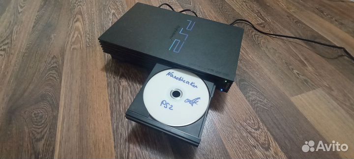Игровая приставка Sony Playstation 2