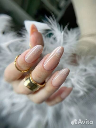 Наращивание ногтей