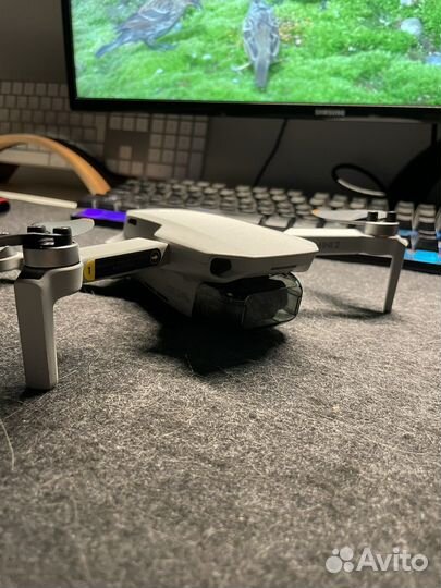 Квадрокоптер dji mini 2