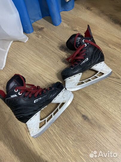 Хоккейные коньки бауэр детские