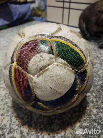 Футбольный мяч бу