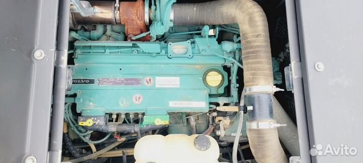 Гусеничный экскаватор Volvo EC220DL, 2022