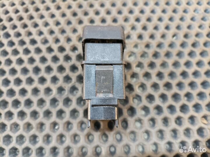 20569983 Кнопка обогрева стекол Volvo FH, Volvo FM