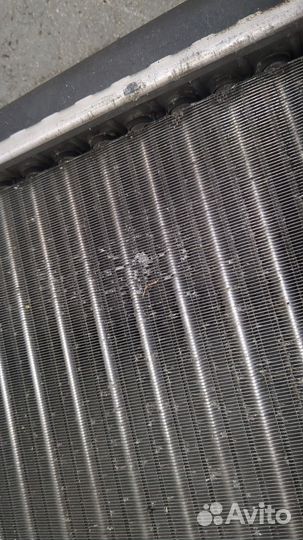 Радиатор охлаждения двигателя BMW 3 E36, 1992