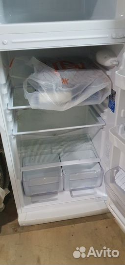 Холодильник indesit б/у