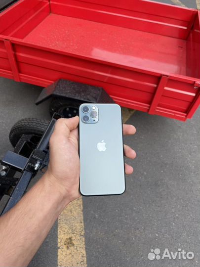 iPhone 11 Pro, 64 ГБ