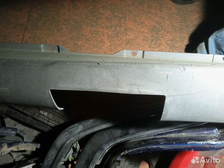 Бампер задний на mercedes vito 638