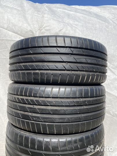 Kumho Ecsta PS71 215/40 R17 87Y