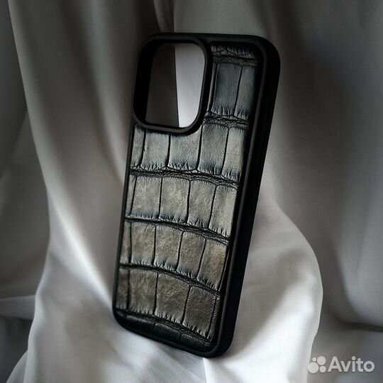 15 pro чехол из кожи Крокодила
