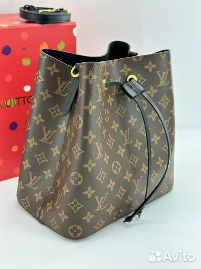 Сумка Louis Vuitton