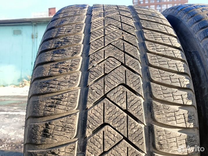 Pirelli Winter Sottozero 3 275/35 R19