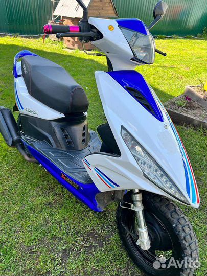 Скутер vento corsa