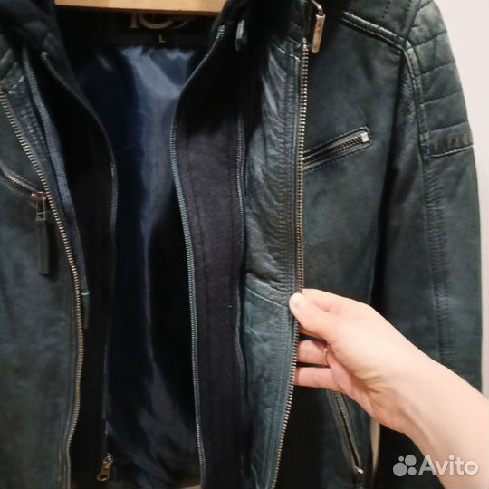 Куртка кожаная женская 42-44