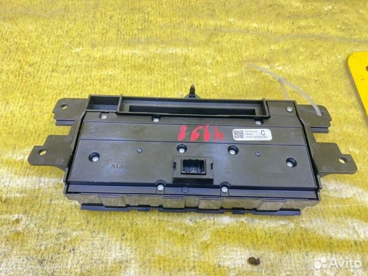 Блок управления климат-контролем передний Jaguar