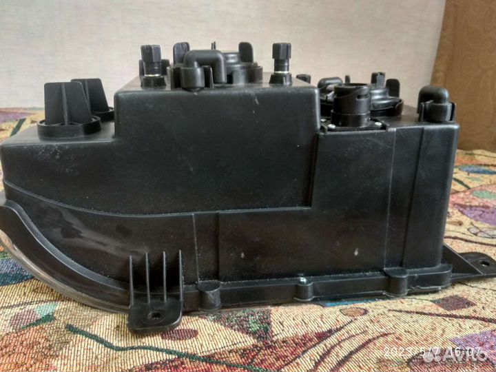 Левая фара камаз