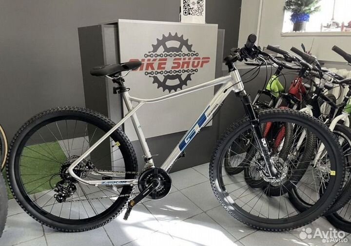 Велосипед алюминиевый GT на пром подшипниках