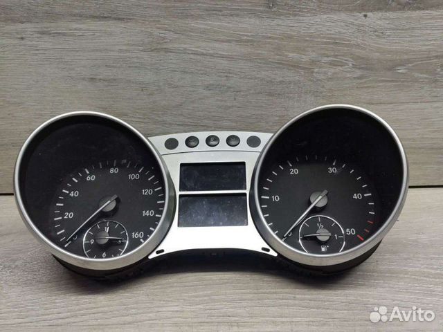 Щиток приборов Mercedes M W164