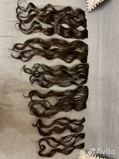 Волосы на заколках искусственные