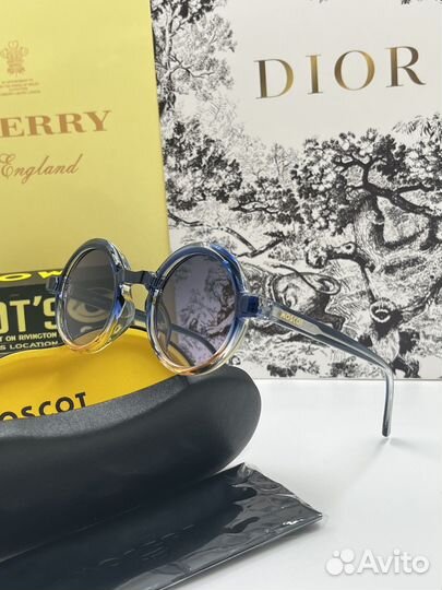 Солнцезащитные очки женские moscot