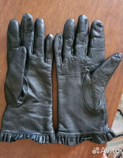 Перчатки