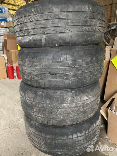 Bridgestone Dueler H/P 265/50 R19