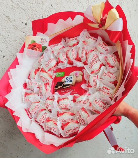 Букет из конфет, букет из чипсов, букет рафаэлло