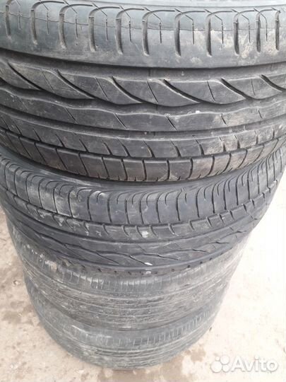Bridgestone 613V 215/45 R17