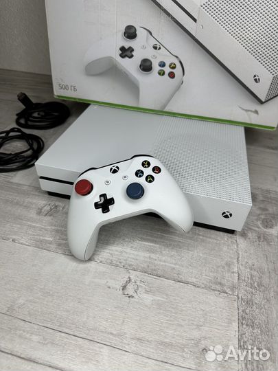 Microsoft Xbox One S-500gb White