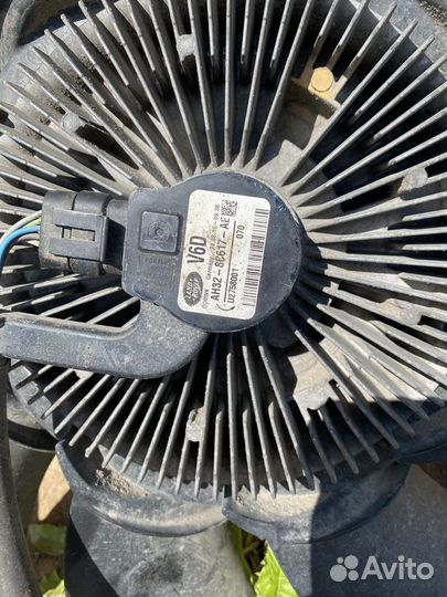 Вентилятор радиатора LR Discovery 4 3.0TDi 3012