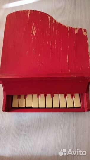 Продам детский рояль времён СССР