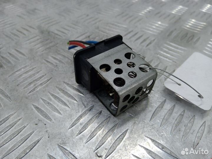 Сопротивление печки Opel Zafira (A) 2002 93180051