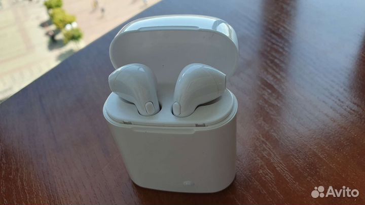 Беспроводные наушники i7S tws