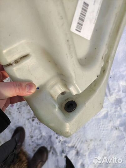 Бачок омывателя лобового стекла audi Q7