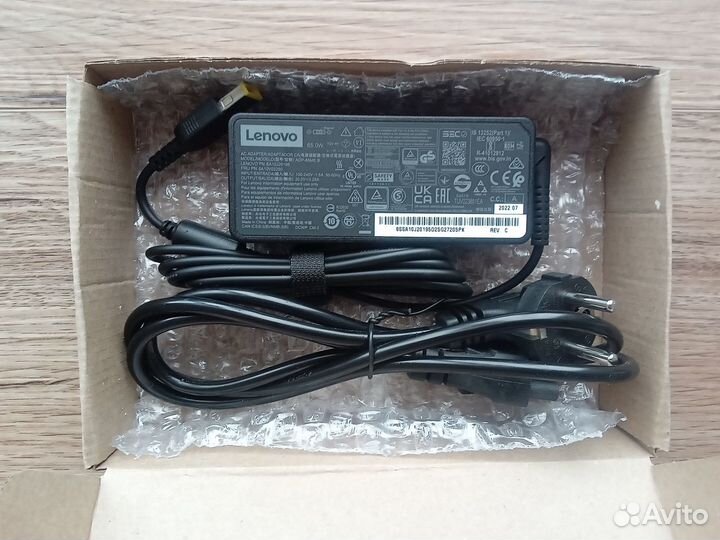 Зарядка для ноутбука Lenovo 20V 3.25A 65W Оригинал