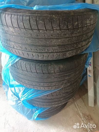 Triangle Sports TH201 255/50 R19