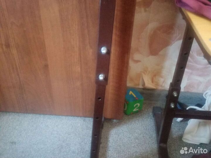 Стол и стул-школьная парта