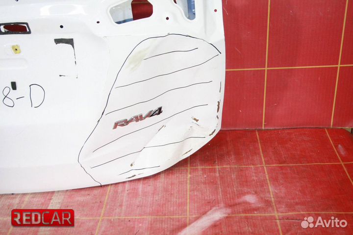 Крышка багажника под камеру и электропривод Toyota