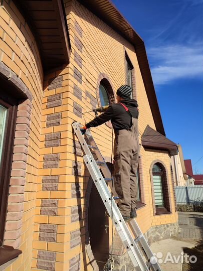 Утепление стен пеноизолом. Утепление дома эковатой