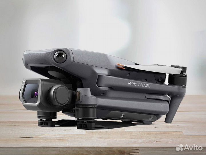 Дрон DJI Mavic 3 Classic (DJI RC-N1) - повышенный уровень износостойкости