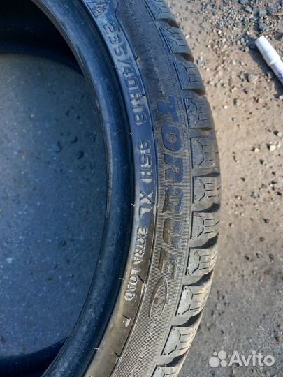 Torque TQ022 235/40 R18