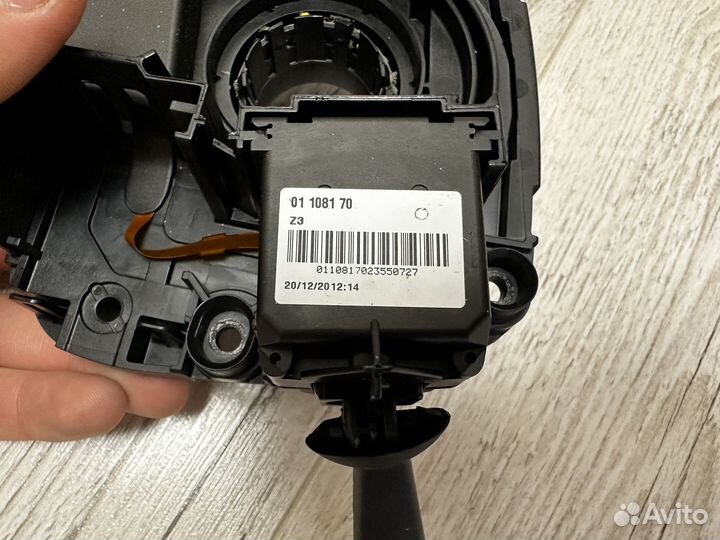 Подрулевые перключатели, блок szl e70