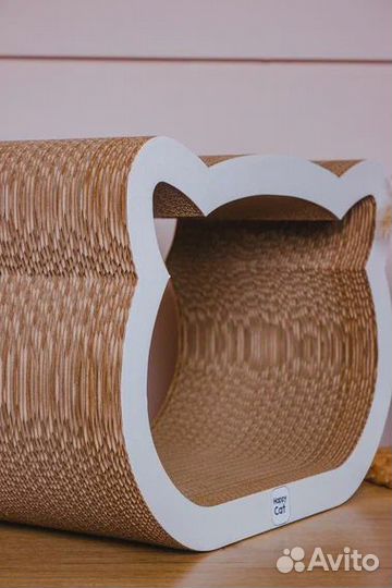 Когтеточка домик для кошки, лежанка новая