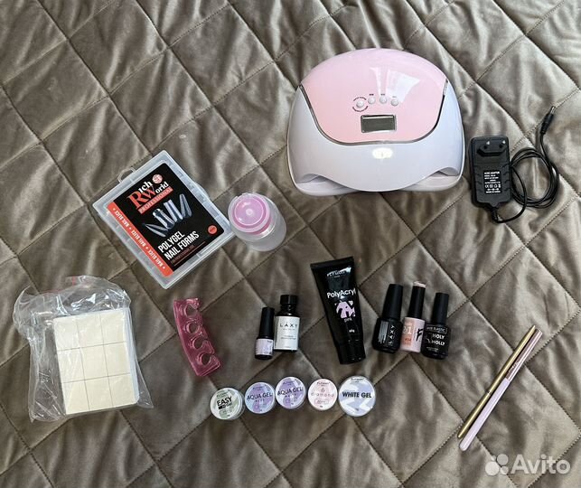 Маникюрный набор с лампой