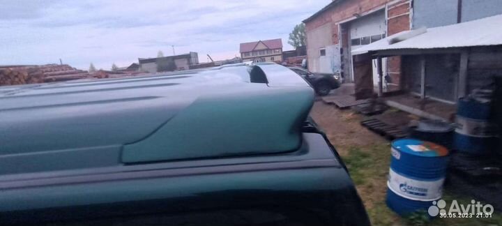 Сполер истана